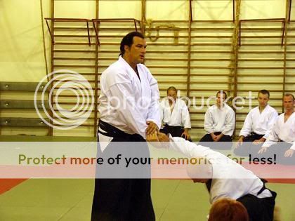 stevenseagal031.jpg